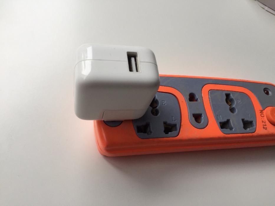 # Prelungitor Priza Curent Apple pentru US sau UK la superpret