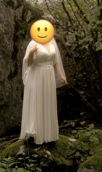 Vand rochie de mireasa