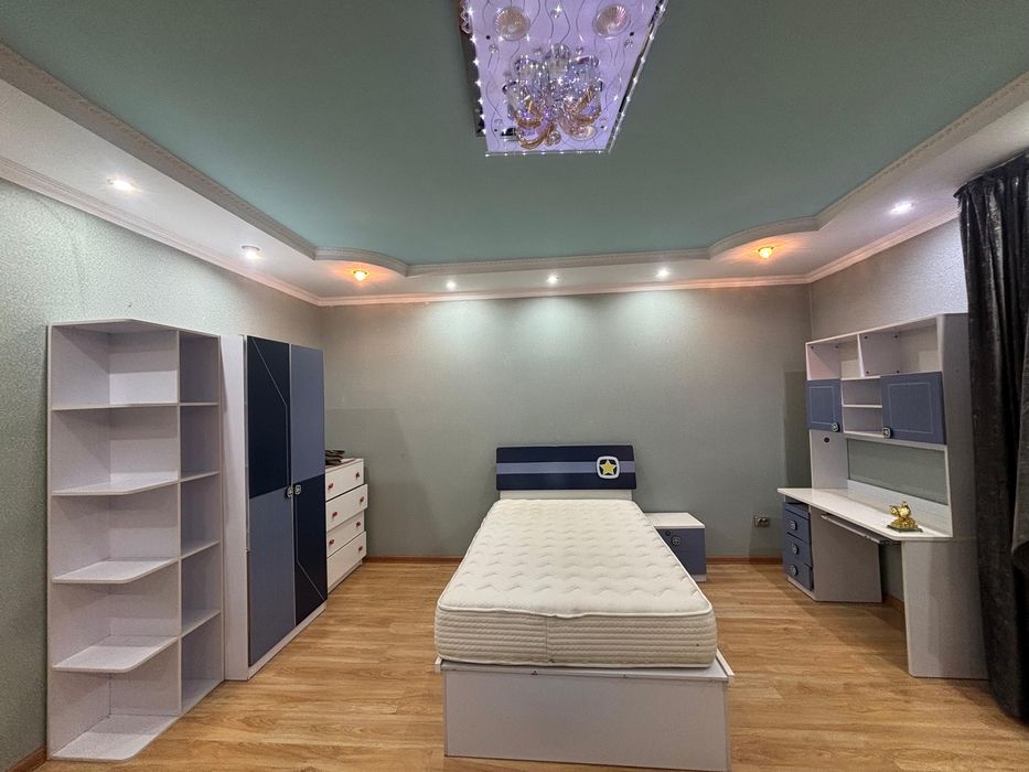 В хорошим состояние мебель