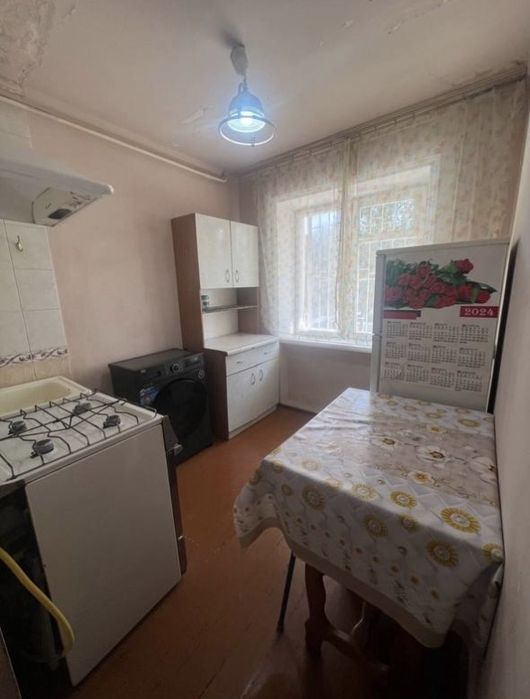 Срочно Сдаётся квартира метро Буюк Ипак Йули 2-комн с мебелью и техник