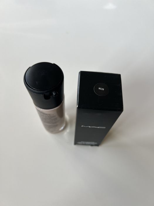 MAC Matchmaster Foundation SPF 15 NC20 • Nou • Original