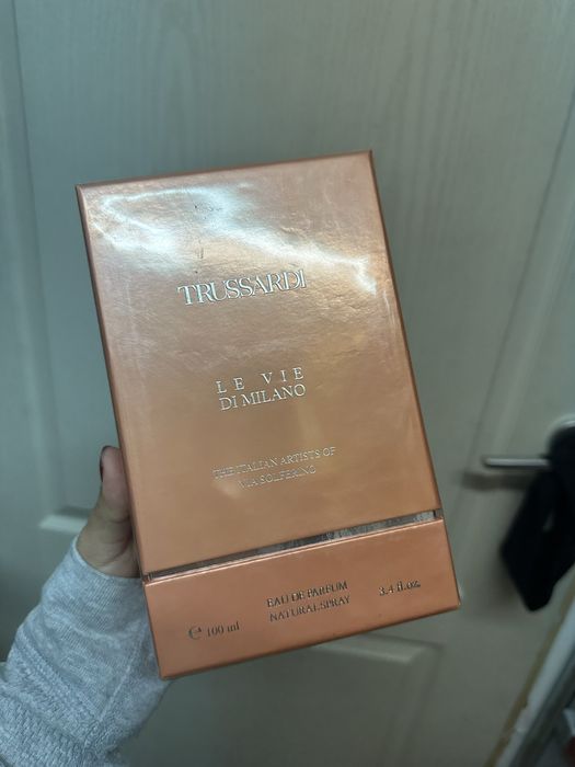 Trussardi le vie est di milano