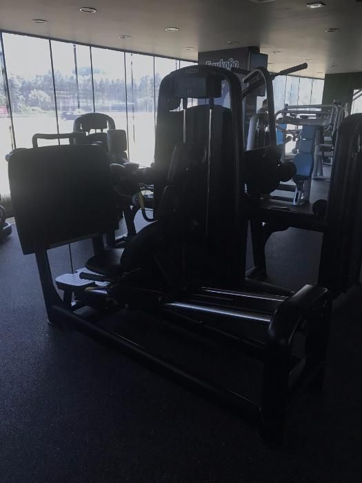 Фитнес уред Technogym Leg Press