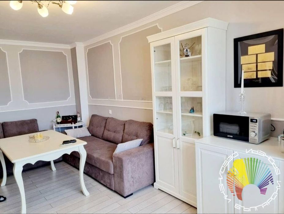 Дава се под наем Двустаен апартамент в Бургас, Славейков - 50 кв.м за 459 € - Снимка #2