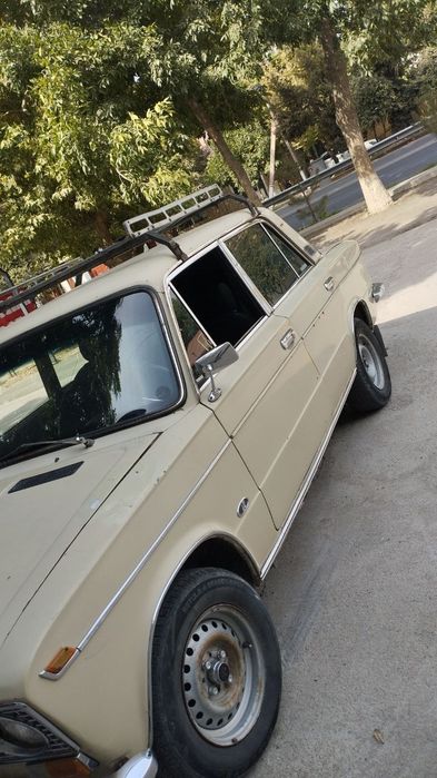 Vaz2103sotiladi holati yaxwi kuzufda ozma oz iwi bor radnoy mowina