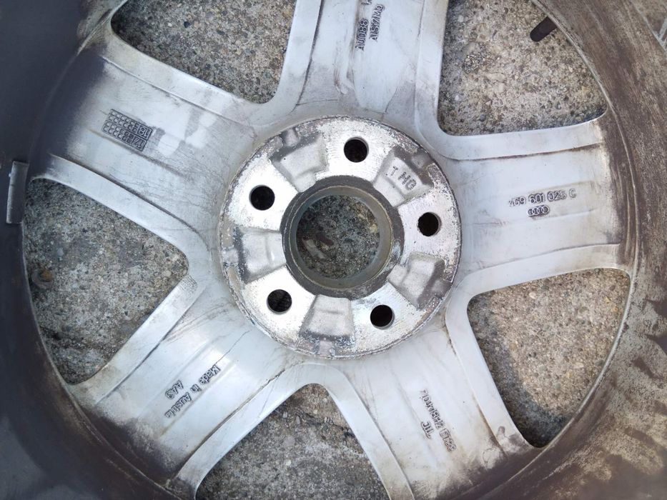 Джанти  с гуми за Ауди R18