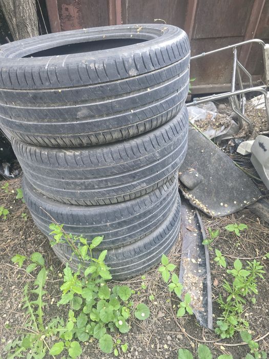 Резина летняя 18