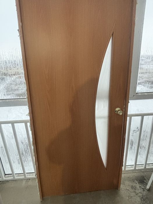 Продам двери межкомнатные