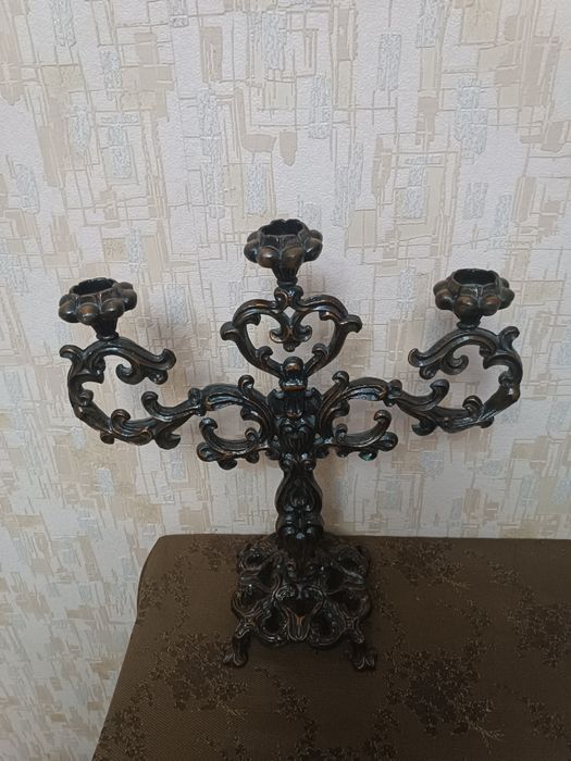 Продам подсвечники