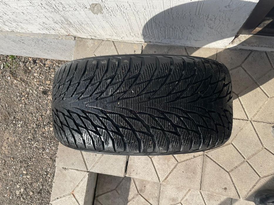 Продам резину хорошем состояний