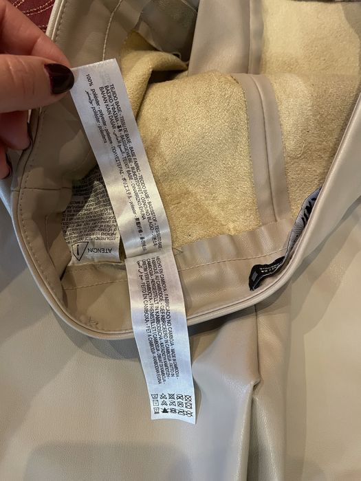 Pantaloni crem Zara piele ecologica