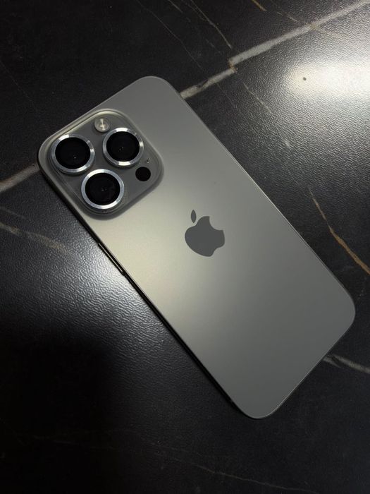 iPhone 15 pro 128