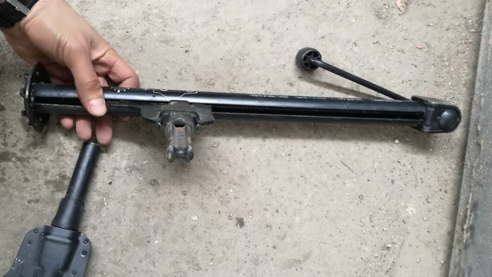 Крикове Мирцедес 2 бр.