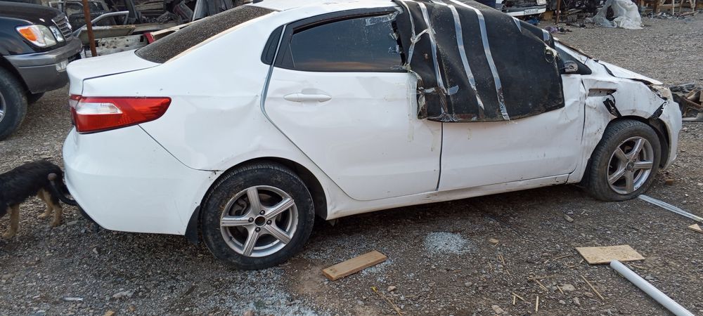 Kia Rio 2014 года механика 1.6