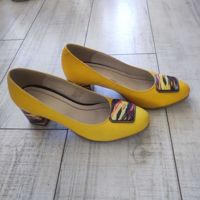 Луксозни жълти Обувки