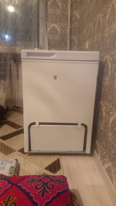 Продаётся морозилка