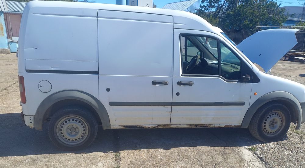 Ford Transit Connect 
1.8 Tdci 2008г