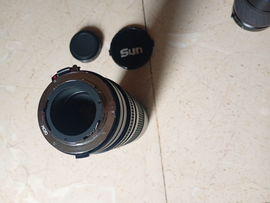 Обектив Vivitar 100-300mm Auto Zoom f62mm