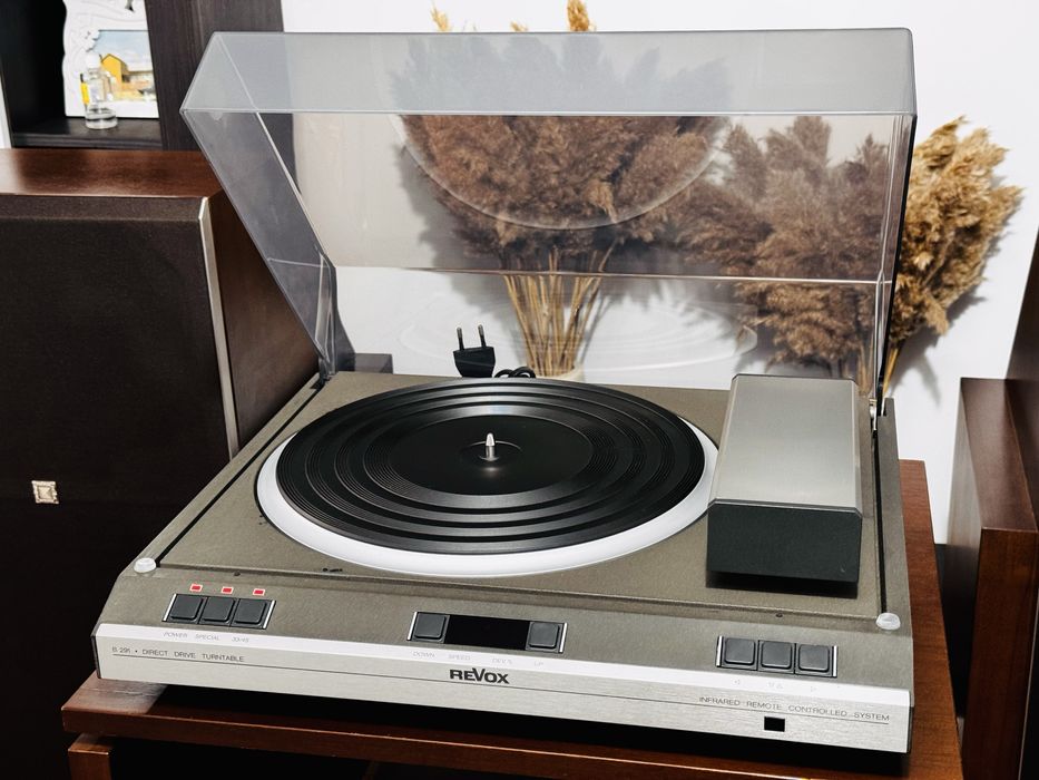 Pick-up REVOX B291 cu senzor de telecomandă, doză ELAC,sunet calitativ