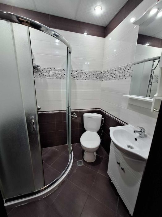 Продава се Тристаен апартамент в Пловдив, Южен - 72 кв.м за 1098 €/кв.м - Снимка #9