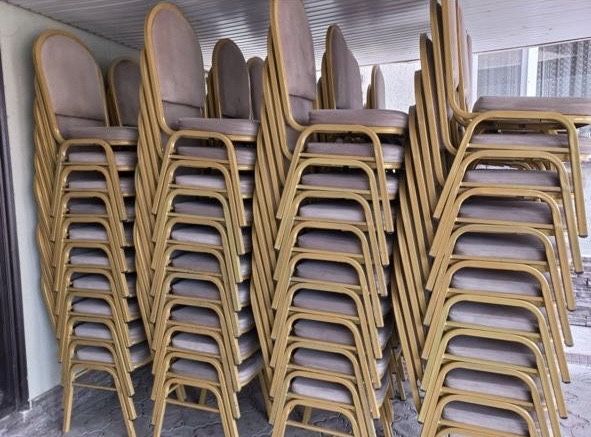 Продам стулья б/у