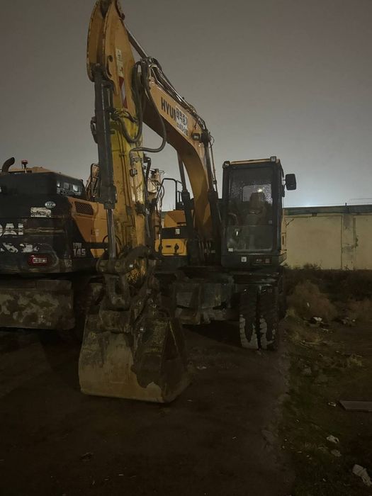 Экскаватор Hyundai