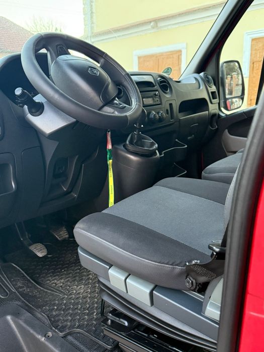 Renault master 5 metri euro 6 Se poate pune și lift hidraulic