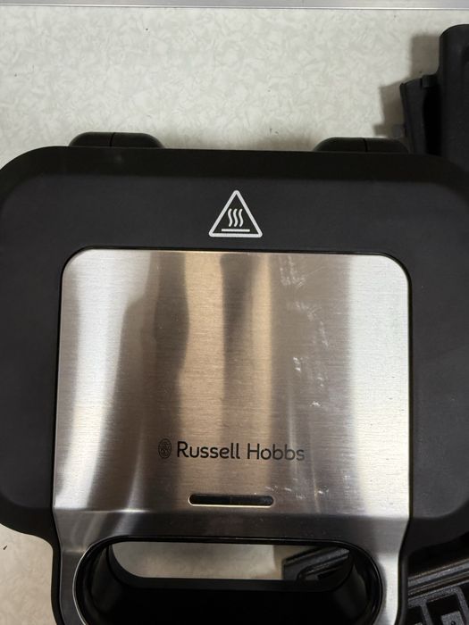 Тостер Russell Hobbs 3in1 Sandwich Maker 750W