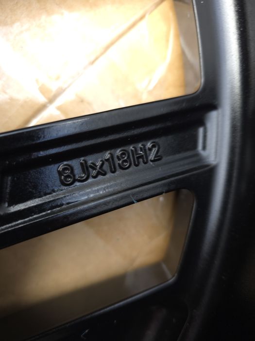 Jante originale Mercedes E-Class 18” – Model nou + Anvelope All Season