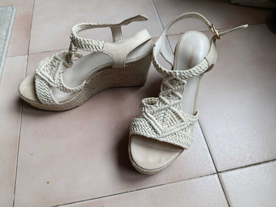 Сандали с платформа Deichmann Graceland