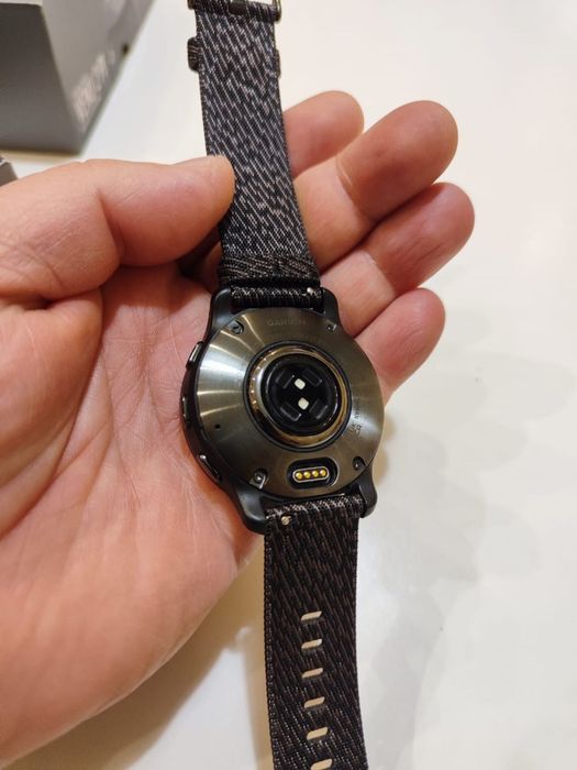 Продам Garmin venu 2 plus в отличном состоянии