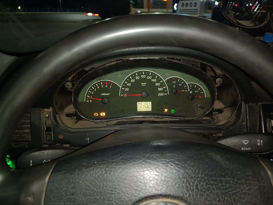 Продам ВАЗ Приора 2007год