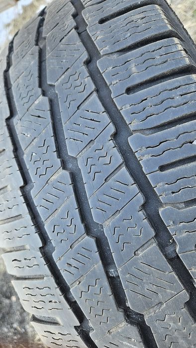 2бр гуми 235 65 16С мишелин