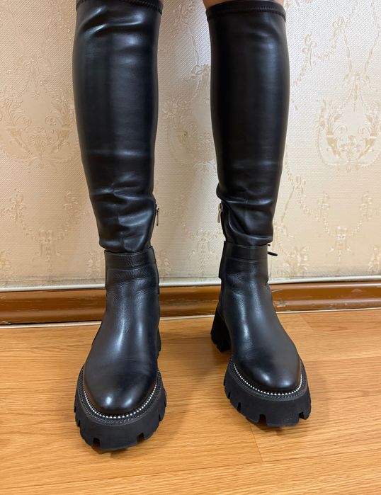 Продам осенние сапоги