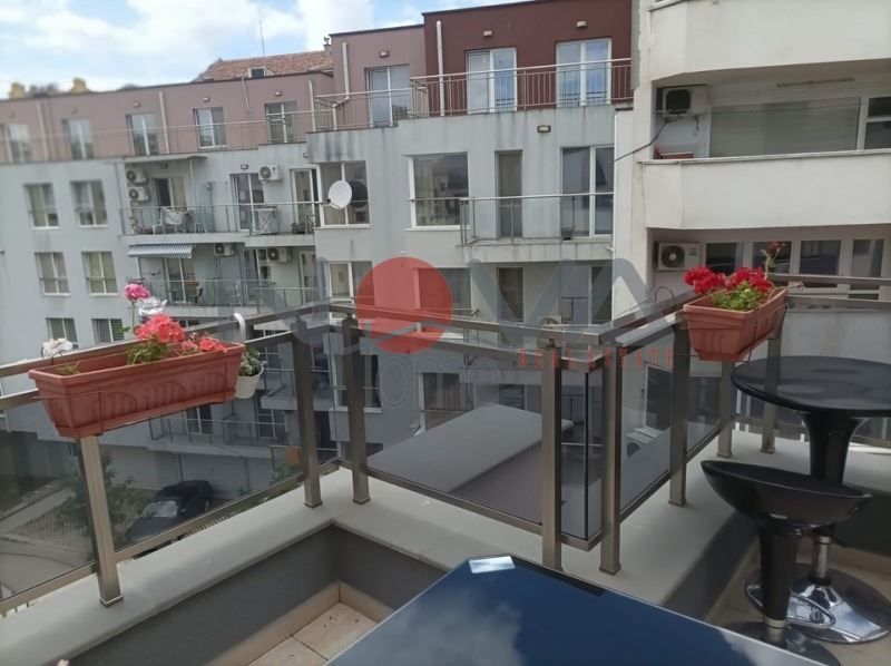 Продава се Двустаен апартамент в Варна, Гранд Мол Варна - 62 кв.м за 1193 €/кв.м - Снимка #10