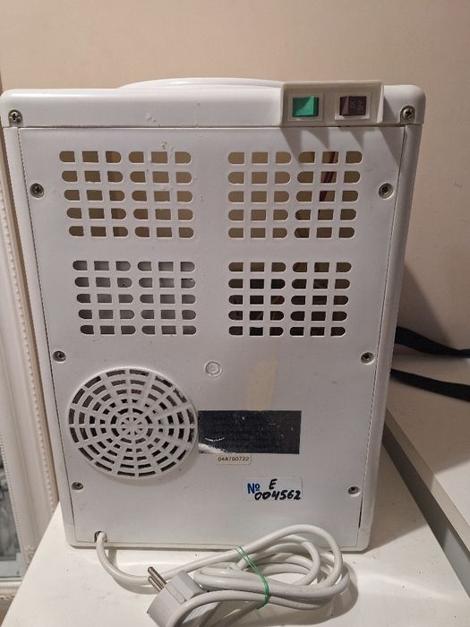 Диспенсър за вода Lamo