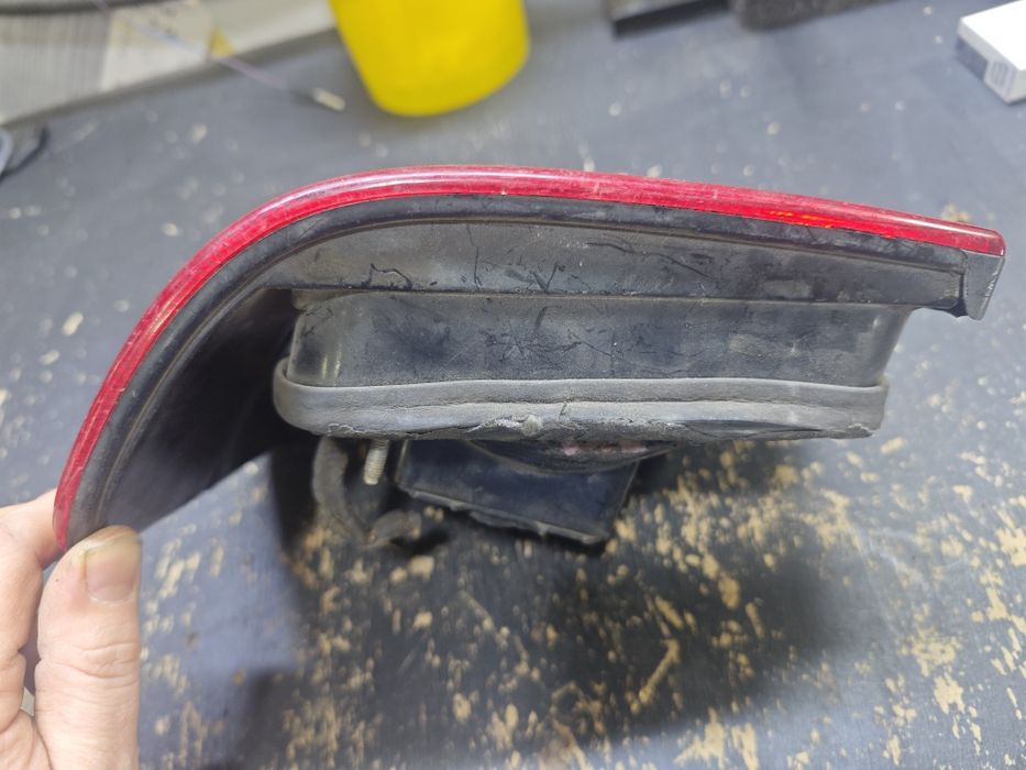 Фонарь задний Volkswagen Vento