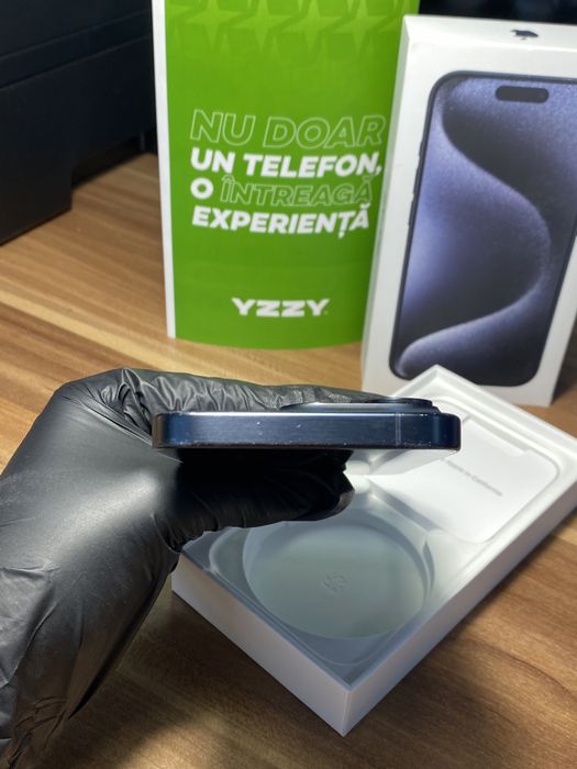 iPhone 15 Pro • 256 GB • Blue Titanium
