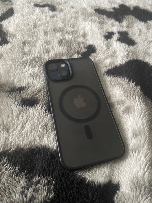 iPhone 13 128GB, inca in garantie