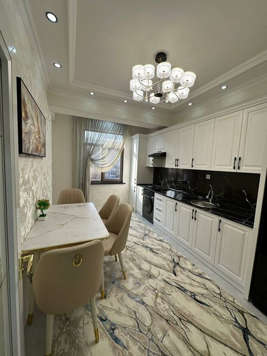 Продается 3х комнотная квартира 2-этаж