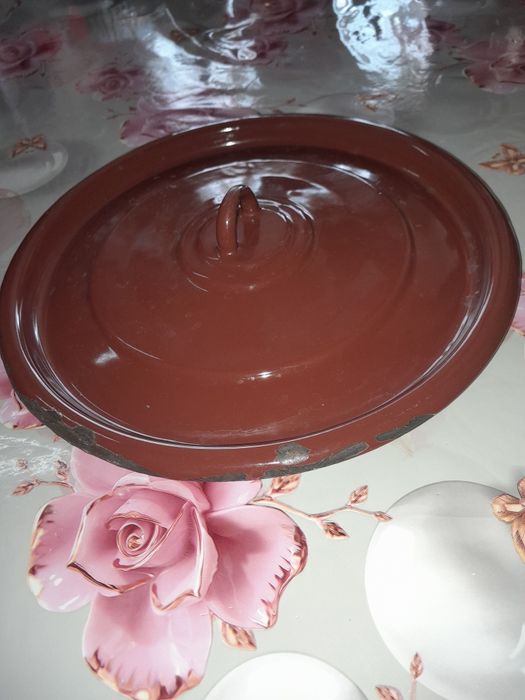 Продается 10- литровое эмалированное ведроро