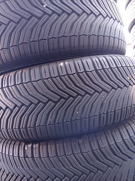 Гуми 215/60/17 Мишелин