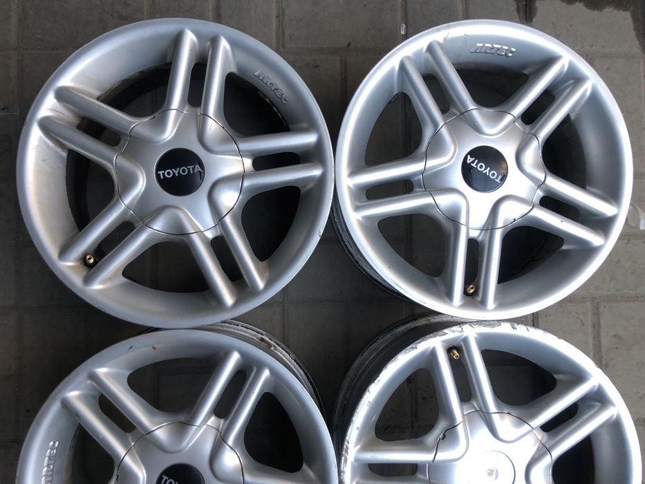 Диски на Тойота Карина R14