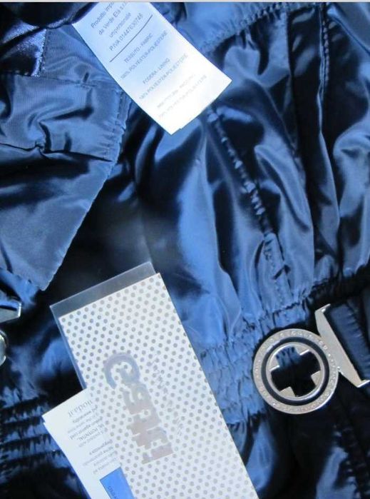 КУРТКА для девочки 16 лет новая Италия