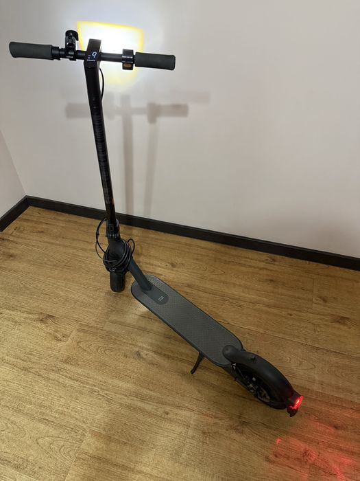 Xiaomi M365 самокат