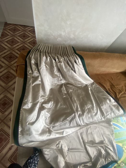 Продам тюли , шторы в хорошом состояние