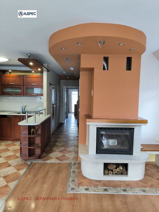 3-стаен в Плевен-Широк център площ 105 цена 154000