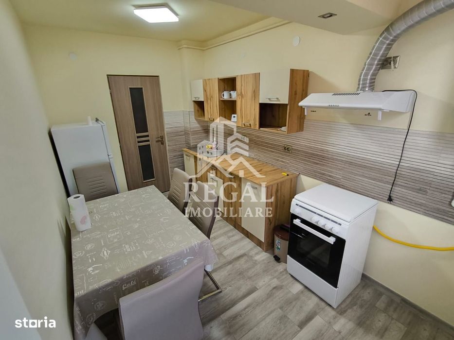 Apartament 2 camere semidecomandat de închiriat – Micro 4, etaj 2/4