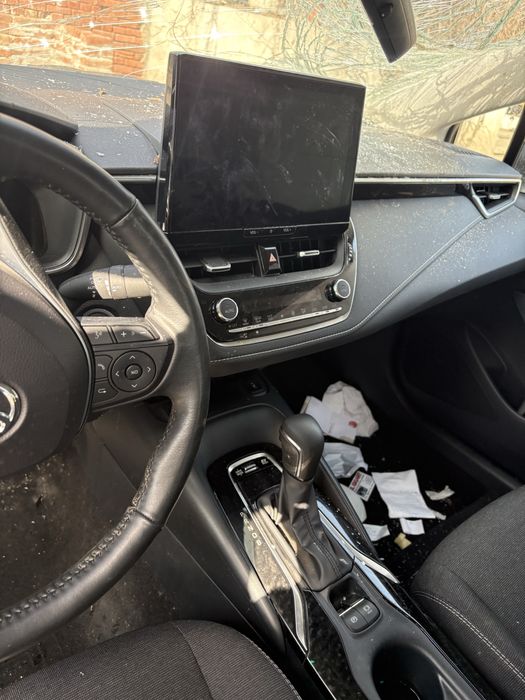 toyota corola 2023 godina