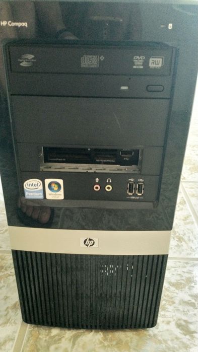 Компютър HP Compaq